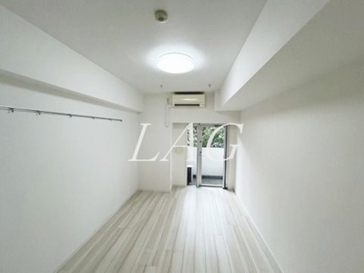 【居間・リビング】 | ヴォーガコルテ早稲田弐番館 | 洋室のお部屋です。