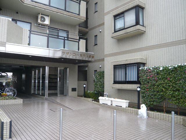 【エントランス】