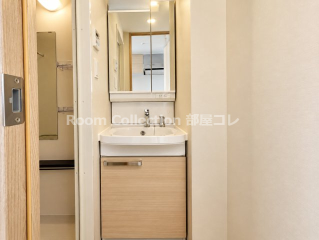 MAXIV新栄の洗面所|※同物件他部屋写真
反転、色違いの場合有
現況優先