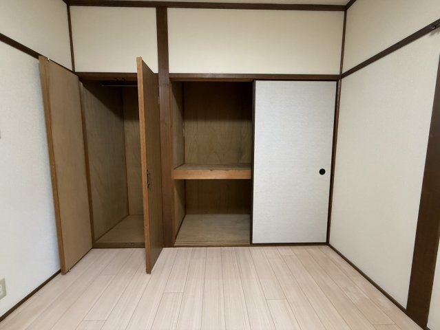 神戸市垂水区福田５丁目のアパートの収納