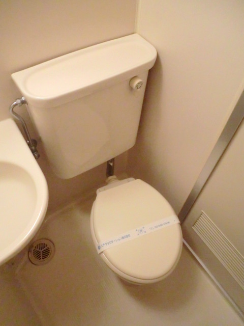 世田谷区下馬３丁目の賃貸マンションのトイレ|★きれいなトイレです★