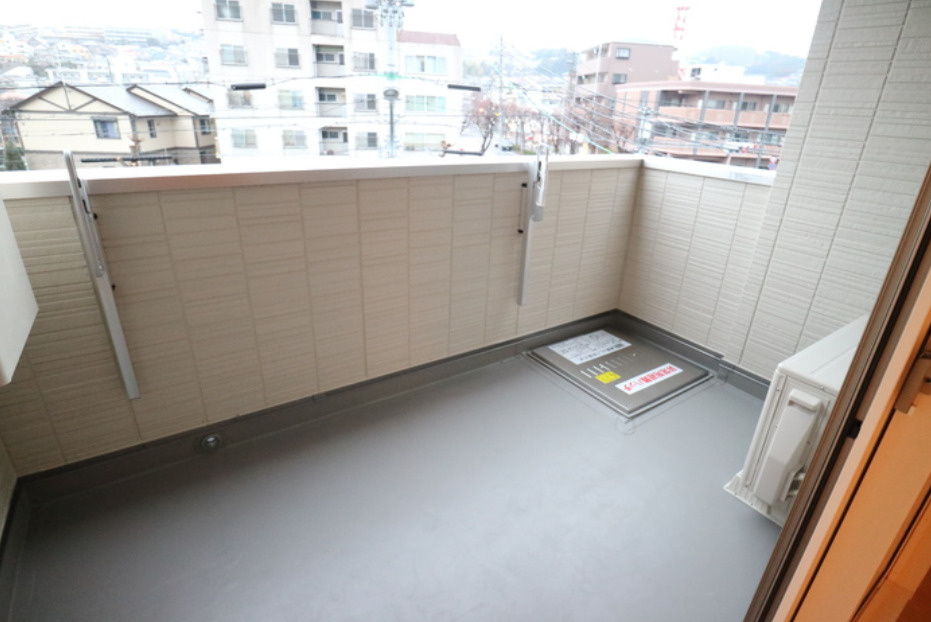 神戸市垂水区東垂水町字菅ノ口のハイツのバルコニー|☆神戸市垂水区　ラーク菅ノ口☆