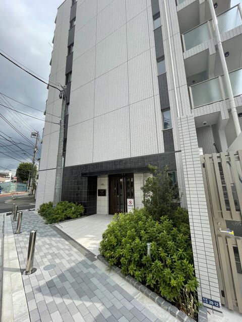デュオステージ西ケ原の外観