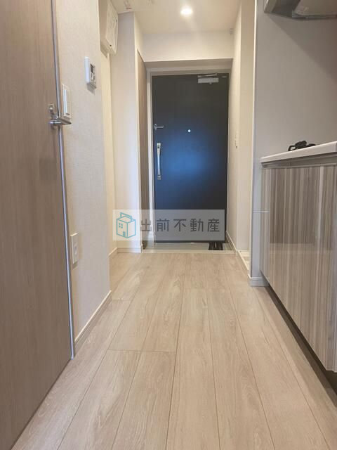 デュオステージ西ケ原の玄関