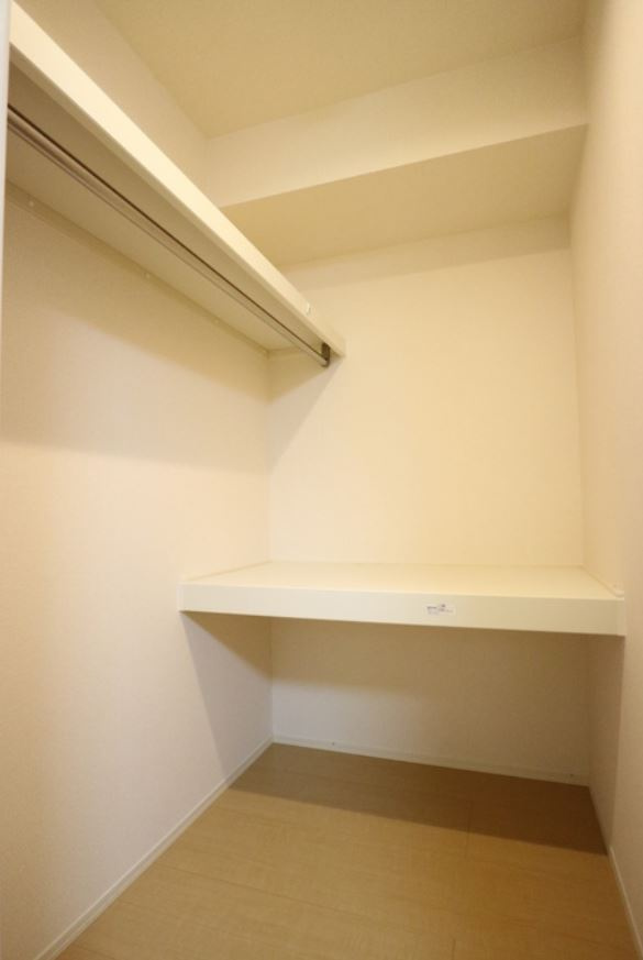 カトルピアの収納|同ハイツ別部屋参考写真☆三木市　カトルピア☆