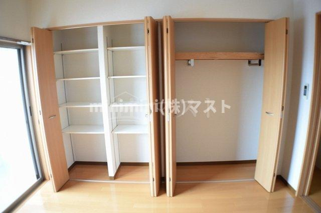 ブランクレール谷町の収納