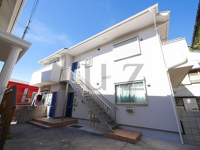 メゾン西久保の外観