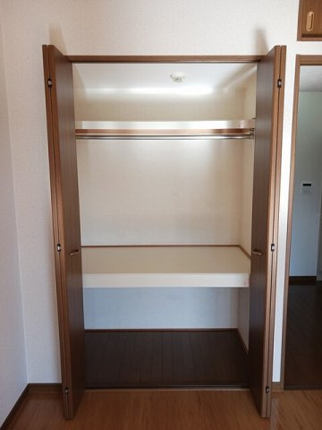 サニーヒルズＫの収納|こまごまとしたものを収納できそうですね