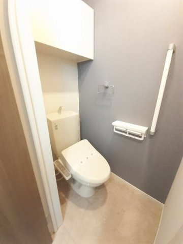 スリジエのトイレ|清潔感のあるトイレです