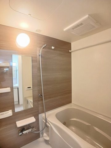メゾンシュシュの浴室|コンパクトで使いやすいお風呂です