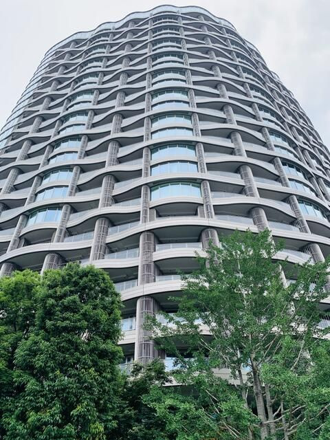 パークコート神宮北参道ザタワーの外観