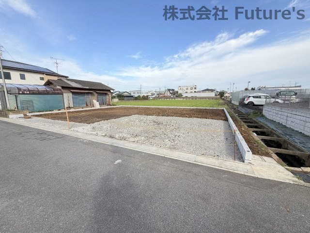三郷市鷹野2丁目　新築平屋戸建の外観|現地の写真になります。