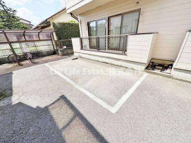それいゆ一ツ橋弐番館(ソレイユヒトツバシニバンカン)の駐車場