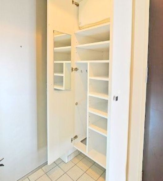 コート新御徒町の収納