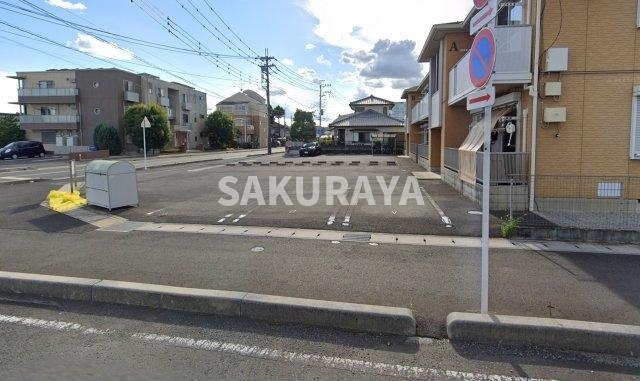 ラフォーレ福居11の駐車場