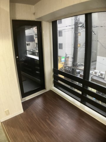 バルコーネ内久宝寺
