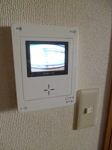 ラヴィ梶ヶ谷のセキュリティ|安心のTVモニタ付インタホン　同仕様