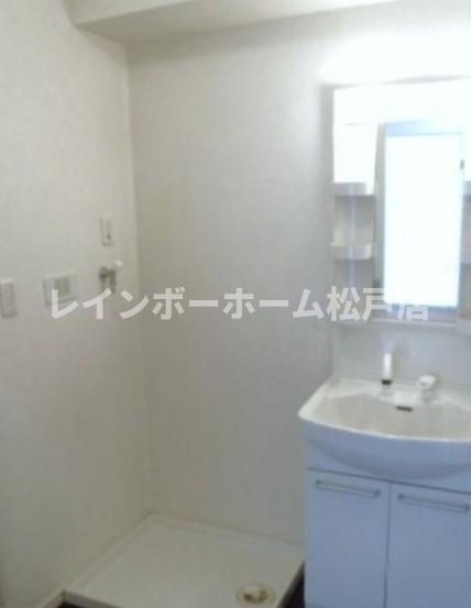 【仲介手数料：50％OFF】対象物件！の洗面所|コンパクトで使いやすい洗面所