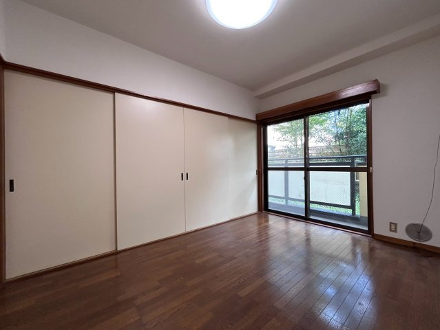 リキマンションの洋室|リキマンション（エアコン新規設置予定）