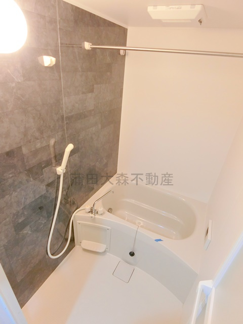 ソレイユ蒲田の浴室|追焚+浴室乾燥機付きのバスルーム　お風呂
