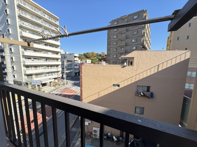 山六ビル のバルコニー