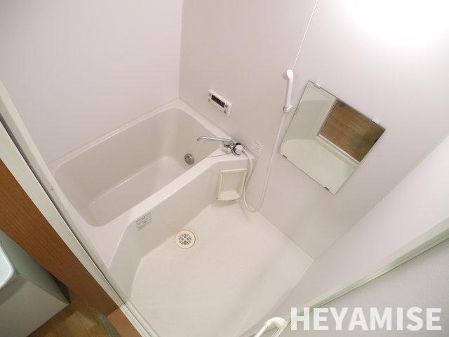 エススリーでじまの浴室|※同間取りの別の階のお部屋の写真です※