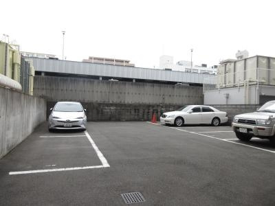 STYLE1（スタイルワン）の駐車場