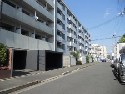 STYLE1（スタイルワン）の周辺|前面道路
