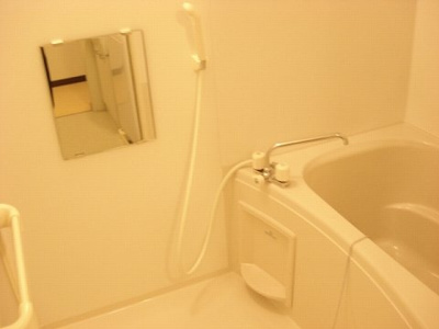 【浴室】 | レオネクスト新町 | ゆったり過ごせるお風呂です