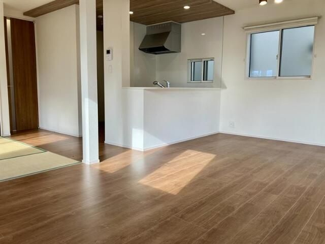 【寝室】 | 本郷戸建
