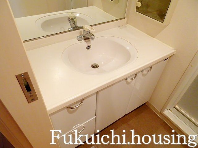 ピュアステージ千歳船橋の洗面所