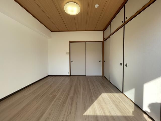 ローザス・フジの内装
