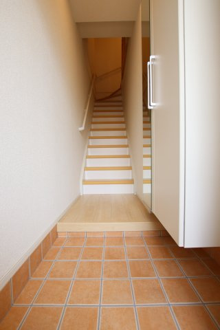 【玄関】 | ヴェルデアッカ