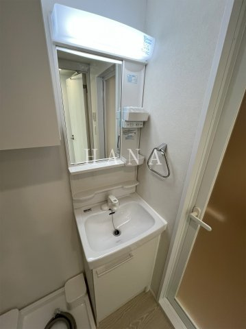 プラチナフォルム北千住の洗面所|女性に嬉しい独立洗面化粧台☆