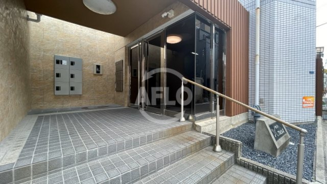セゾンアルビレオ　南田辺小学校区のエントランス|セゾンアルビレオ　エントランス