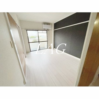 【居間・リビング】 | ニューオカダパールマンション | 洋室のお部屋です。