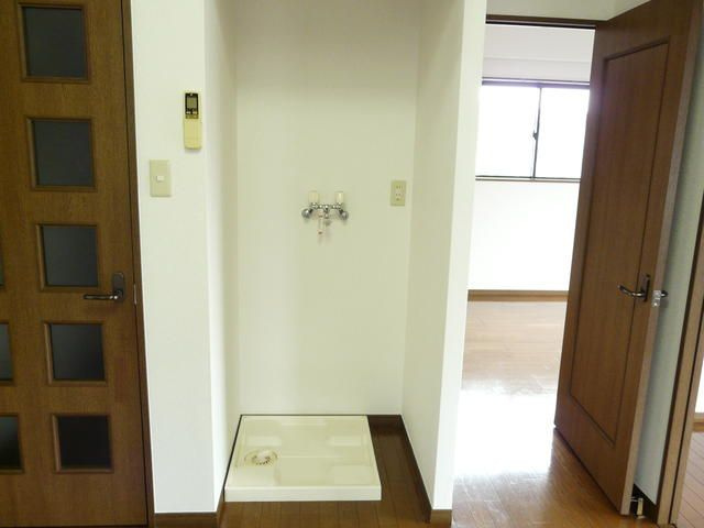 小形ビルの設備