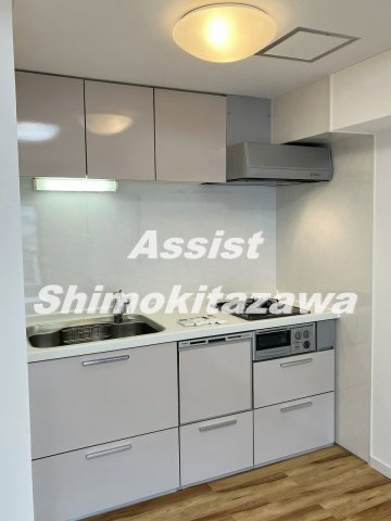 渋谷区桜丘町の賃貸マンションのキッチン
