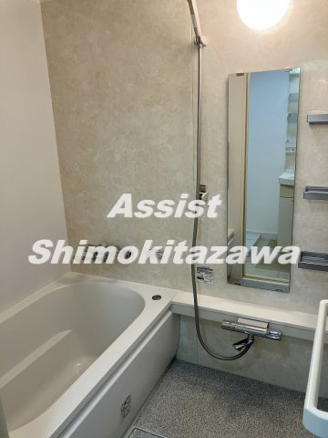 渋谷区桜丘町の賃貸マンションの浴室
