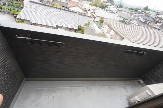 ブライトヒル九工大前のバルコニー