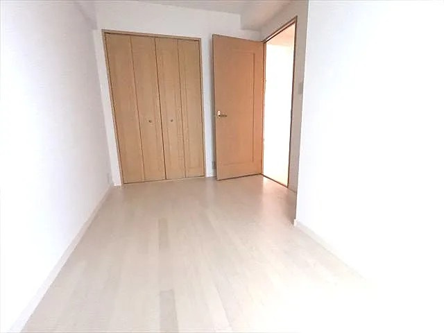 神戸市東灘区青木２丁目の賃貸マンションの居間・リビング