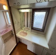 芦屋市大桝町の賃貸マンションの洗面所