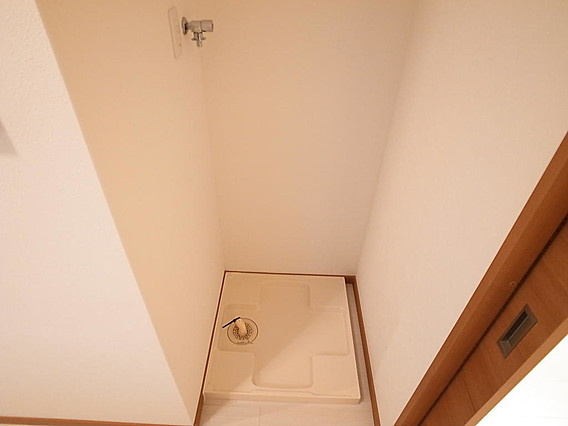 神戸市中央区筒井町３丁目の賃貸マンションの洗面所