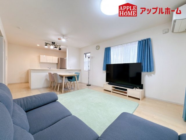 [中古住宅] さいたま市西区中野林の居間・リビング