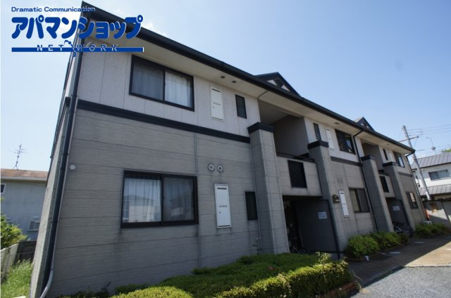 天理市二階堂上ノ庄町のアパート