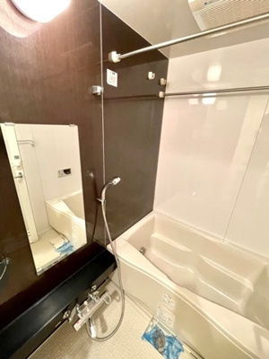 【浴室】 | 新品家具付きマンション千鳥20(KaGood東京) | きれいなお風呂です
