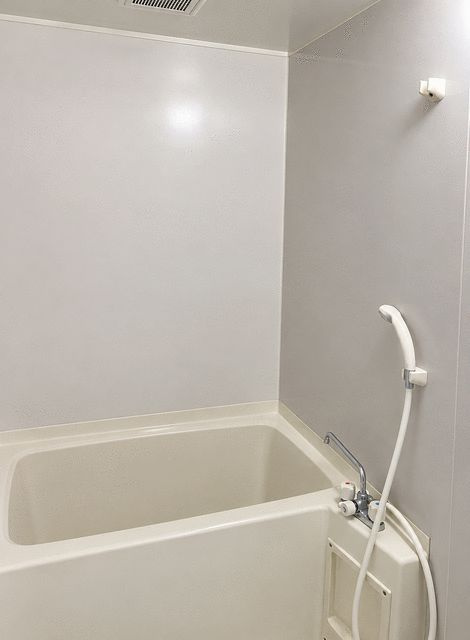 メゾンベールの浴室|コンパクトで使いやすいお風呂です