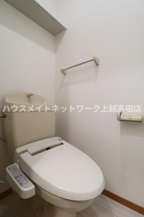 マイルド Ｃのトイレ|温水洗浄暖房便座（参考室内写真102号室・現況優先）