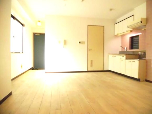 梁山下町ビルの内装