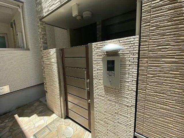 ソレイユ聖天下Aのエントランス|ソレイユ聖天下　エントランス